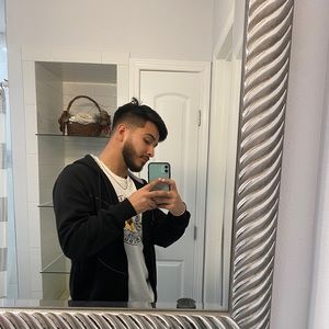 Meet your Posher, Everardo